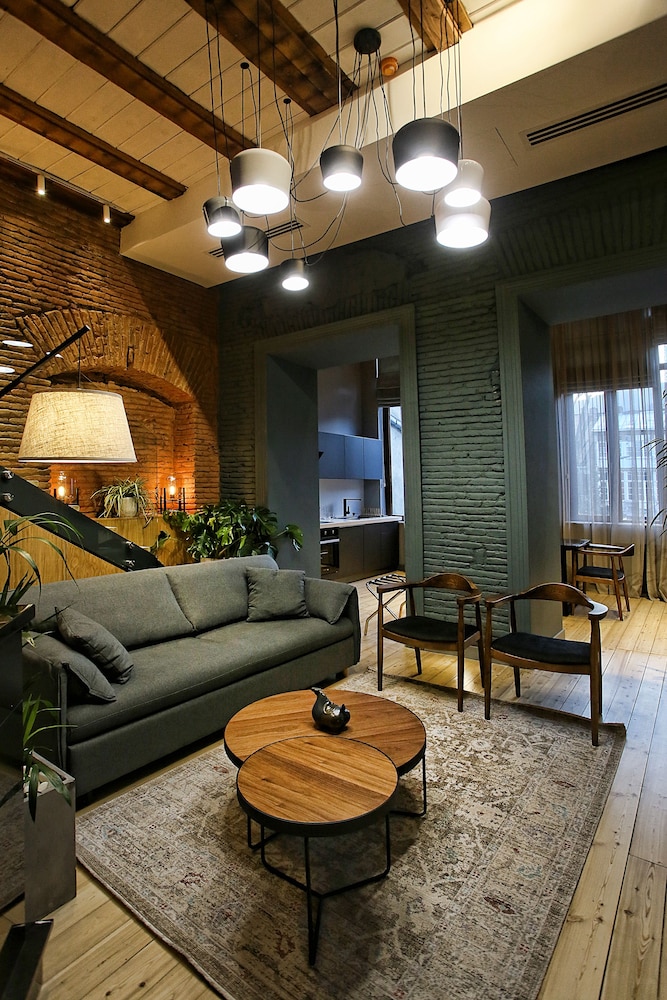 Paskunji Residence — 4-Star Luxury Hotel in Tbilisi, Georgia