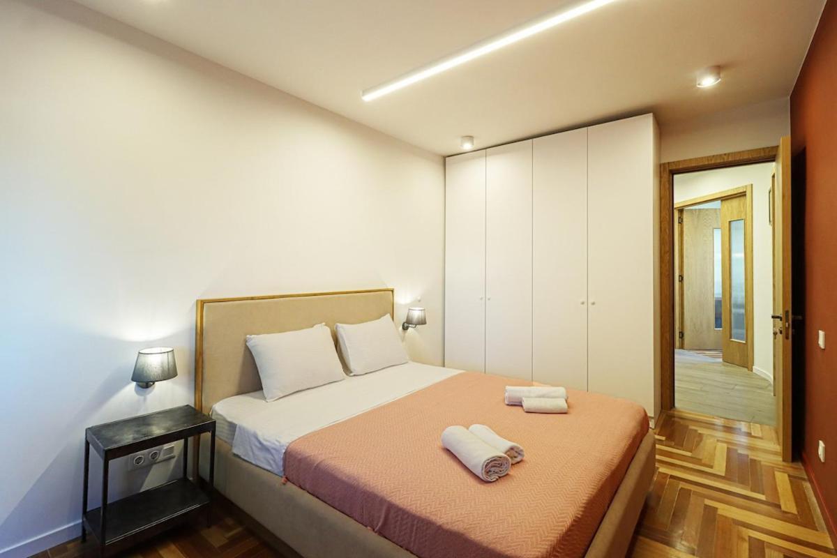 Elegant 2BR in Old Tbilisi By Wehost