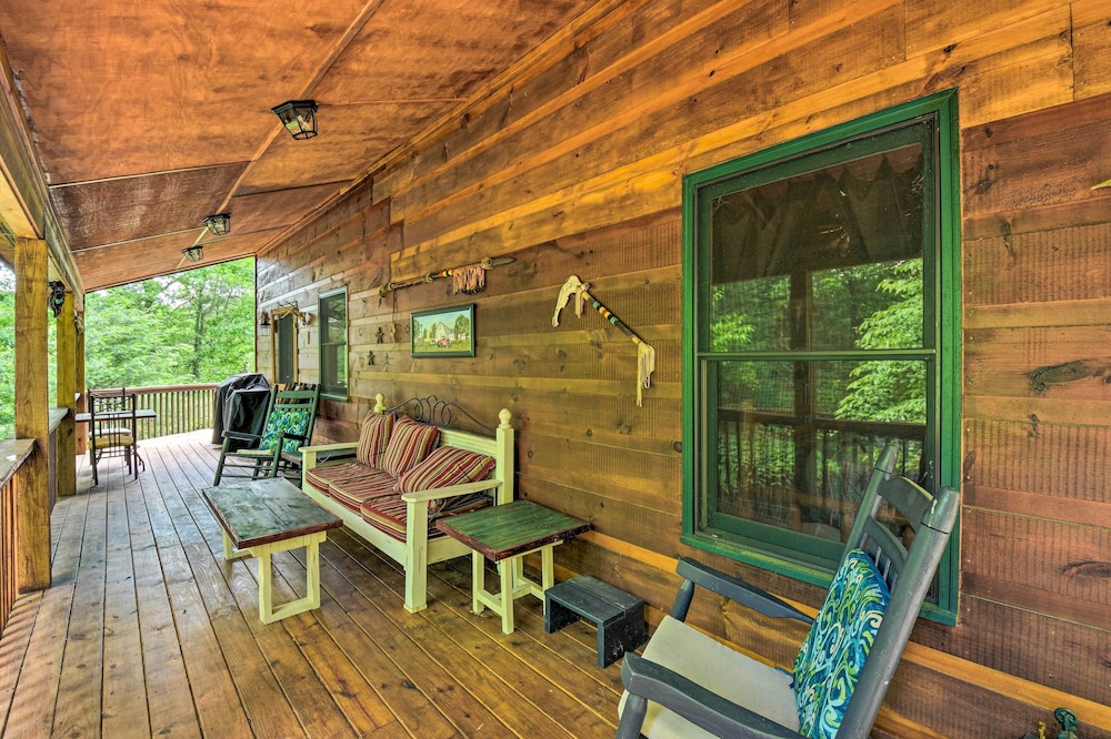 Dreamy Ellijay Resort Cabin with Game Room And Decks - photo 19