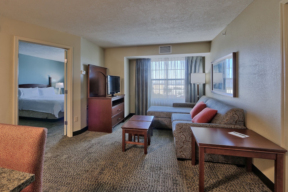 Staybridge Suites North Albuquerque by IHG - photo 14