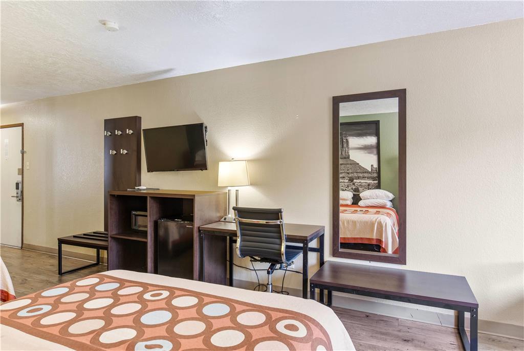 Super 8 by Wyndham St. George UT - photo 13