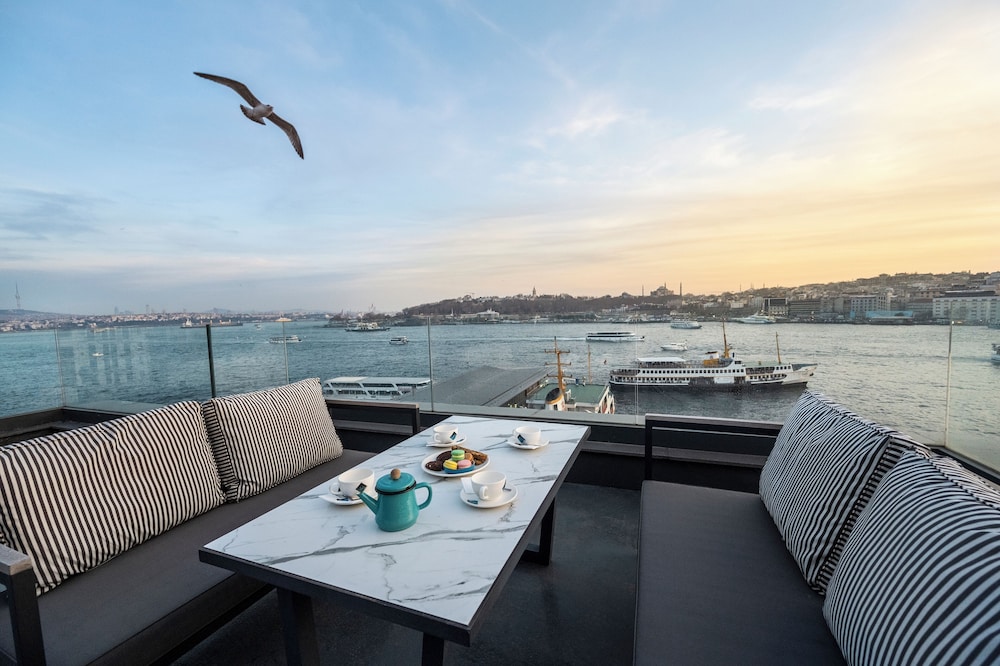 DeCamondo Residence Karaköy — 4-Star Luxury Hotel in Istanbul, Turkey