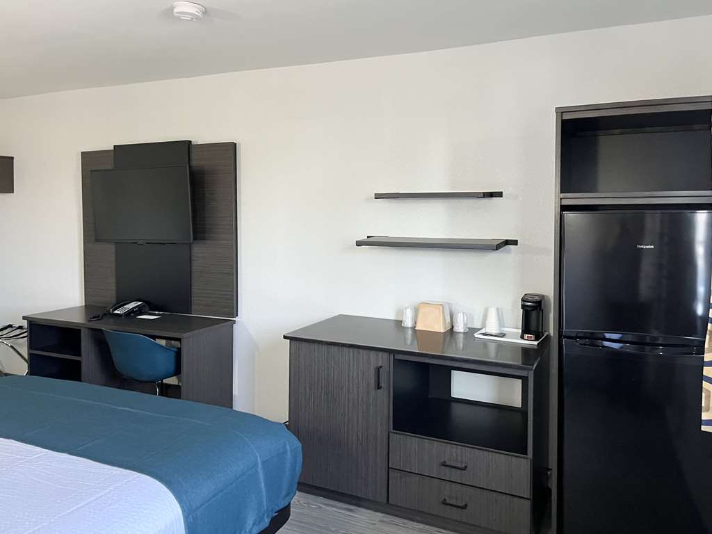 Studio 6 Suites Delano CA - photo 15