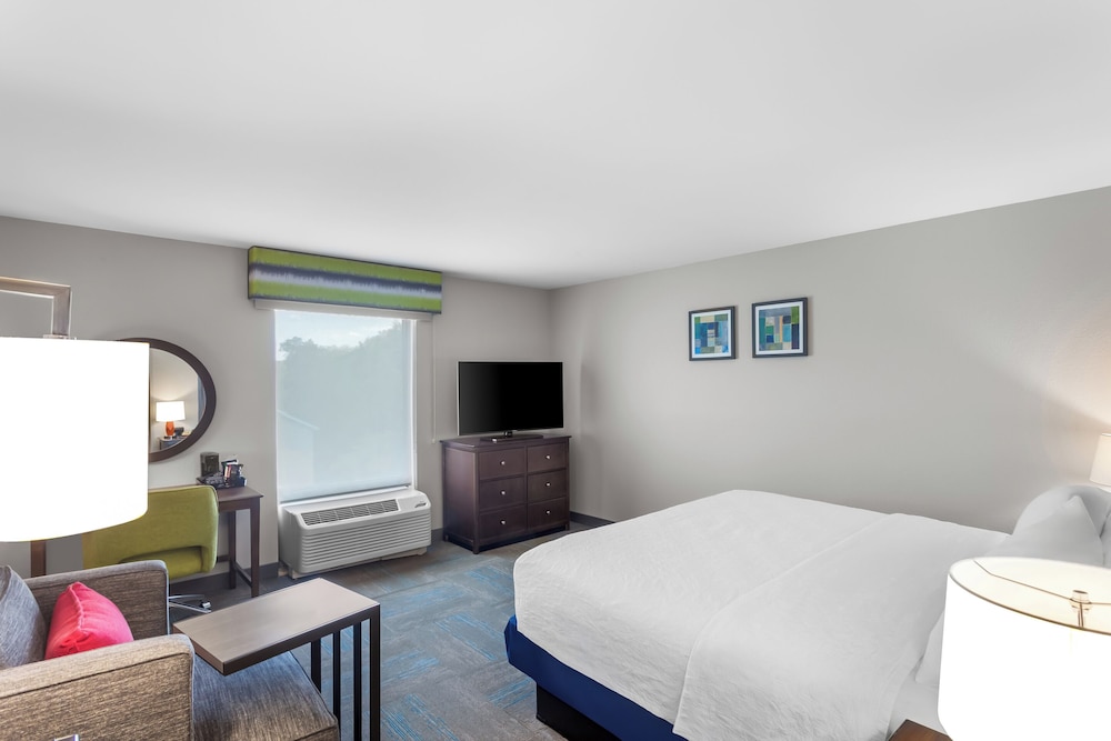 Hampton Inn Huntington University Area - photo 13