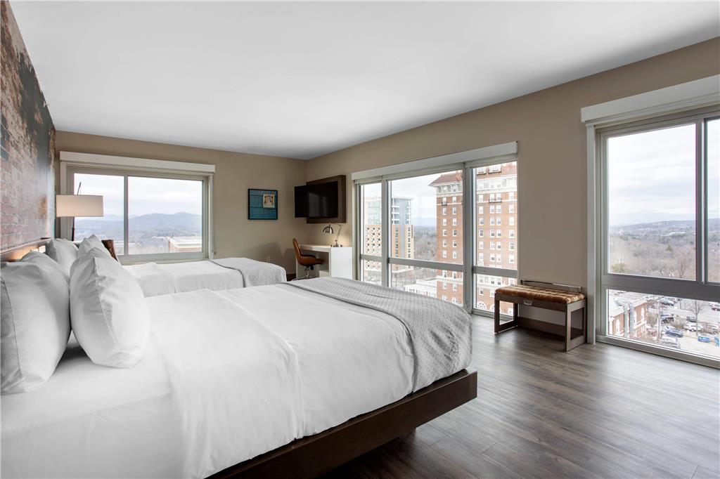 Cambria Hotel Downtown Asheville - photo 11