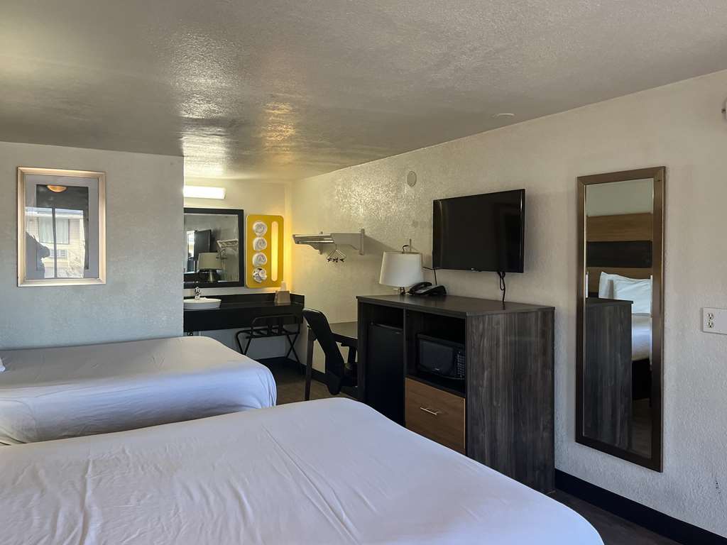 Motel 6 Cross Lanes WV Goff Mountain Rd - photo 13