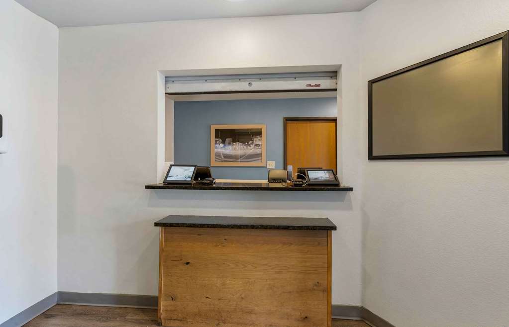 Extended Stay America Select Suites Lakeland - photo 3