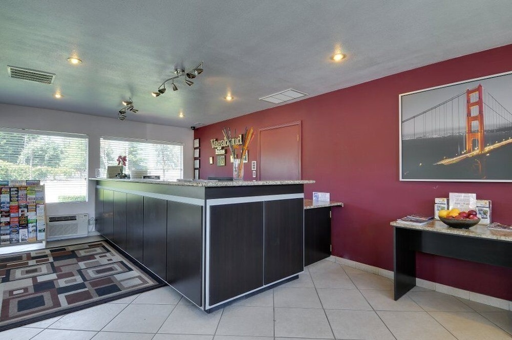 Vagabond Inn Sunnyvale - photo 3