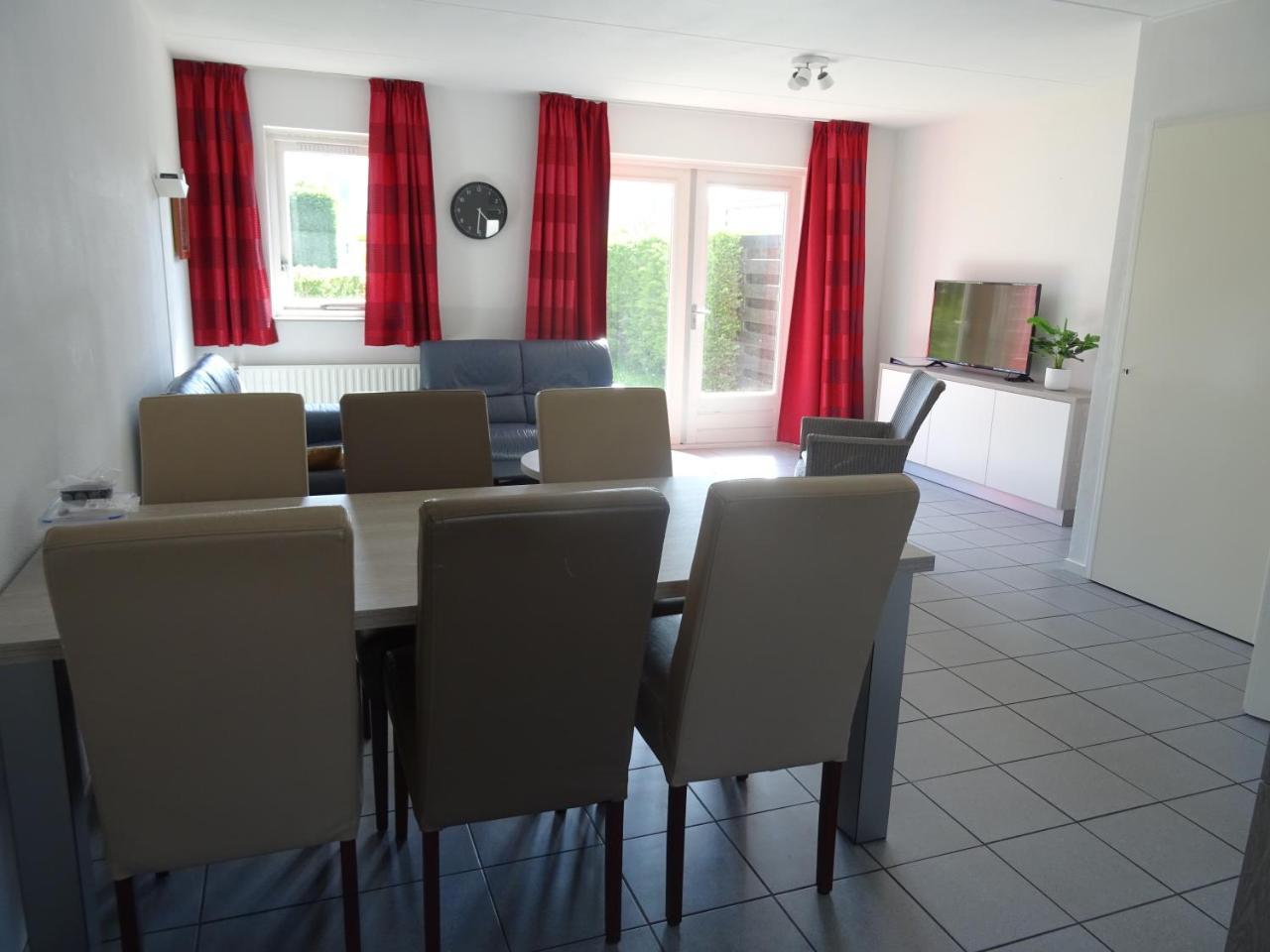 Kustverhuur Vakantiepark Fort Soleil 26 — Breskens — photo 3