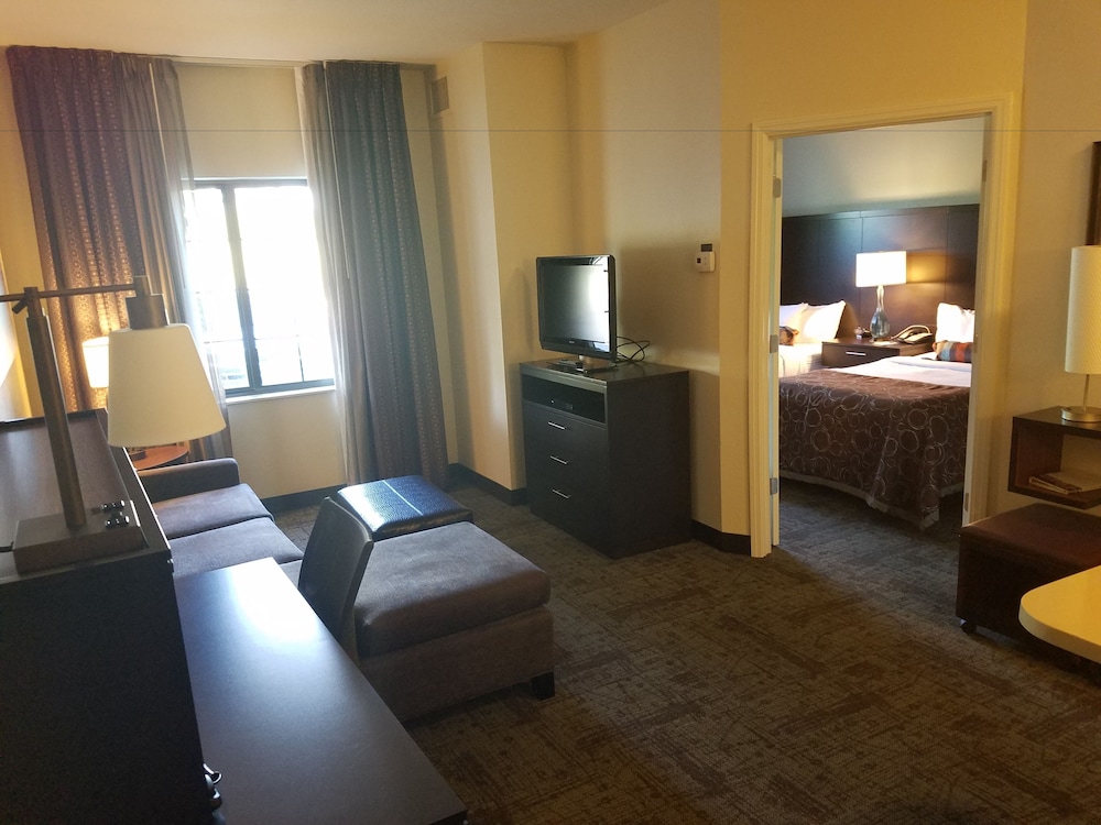 Staybridge Suites Cincinnati North by IHG - photo 15