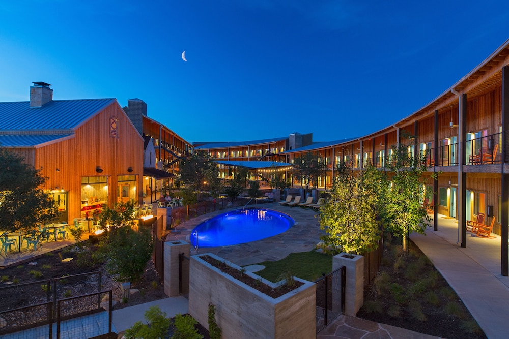 Lone Star Court by Valencia Hotel Collection - photo 17