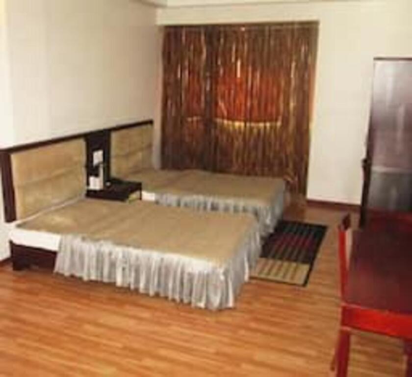 Hotel Grand Amba in Bilaspur, India