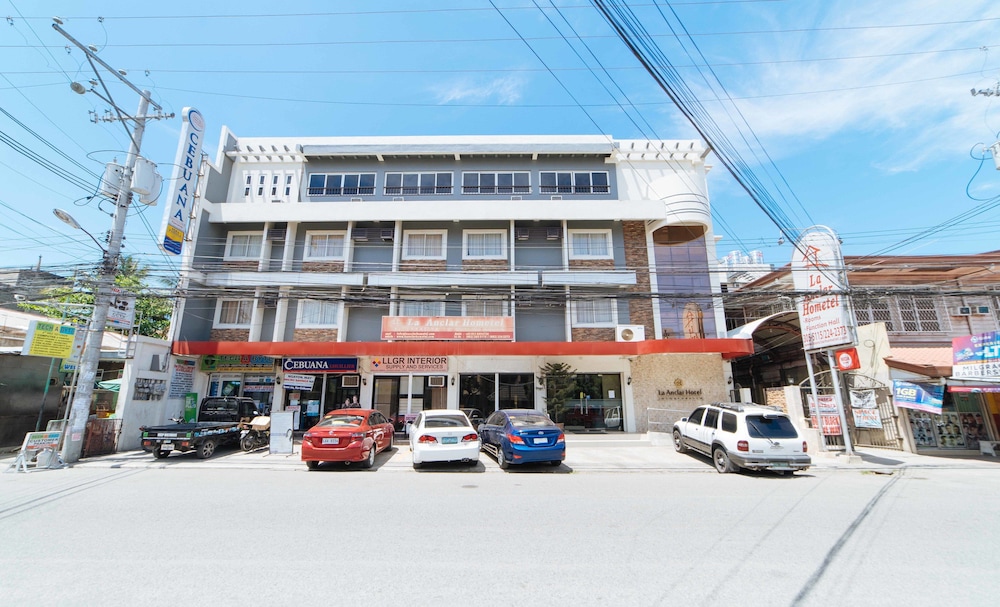 Poblacion District Davao - last minute hotel in Davao