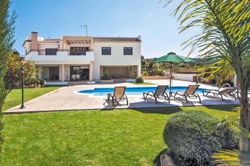 Villa Melody Latchi