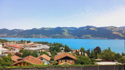 Swiss Apartment Thunersee — 4-Star Luxury Hotel in Spiez, Switzerland