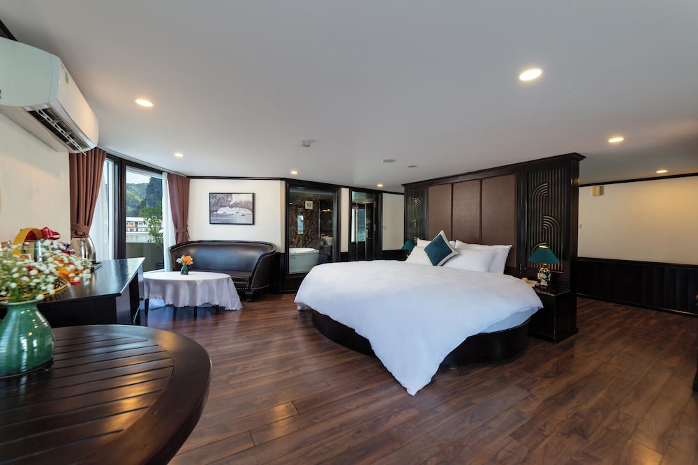 Amanda Cruise Ha Long Bay — 4-Star Luxury Hotel in Ha Long, Vietnam