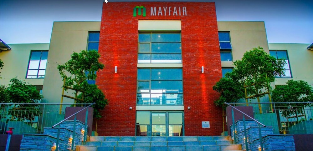 Mayfair Luxury Apartments — 4-Star Luxury Hotel in Cape Town, South Africa