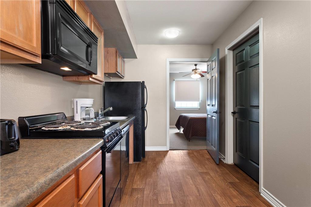 Eagle's Den Suites Carrizo Springs a Travelodge by Wyndham - photo 16