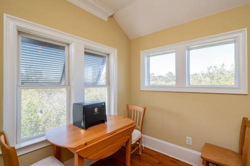 Alta Mira by Oak Island Accommodations - photo 20