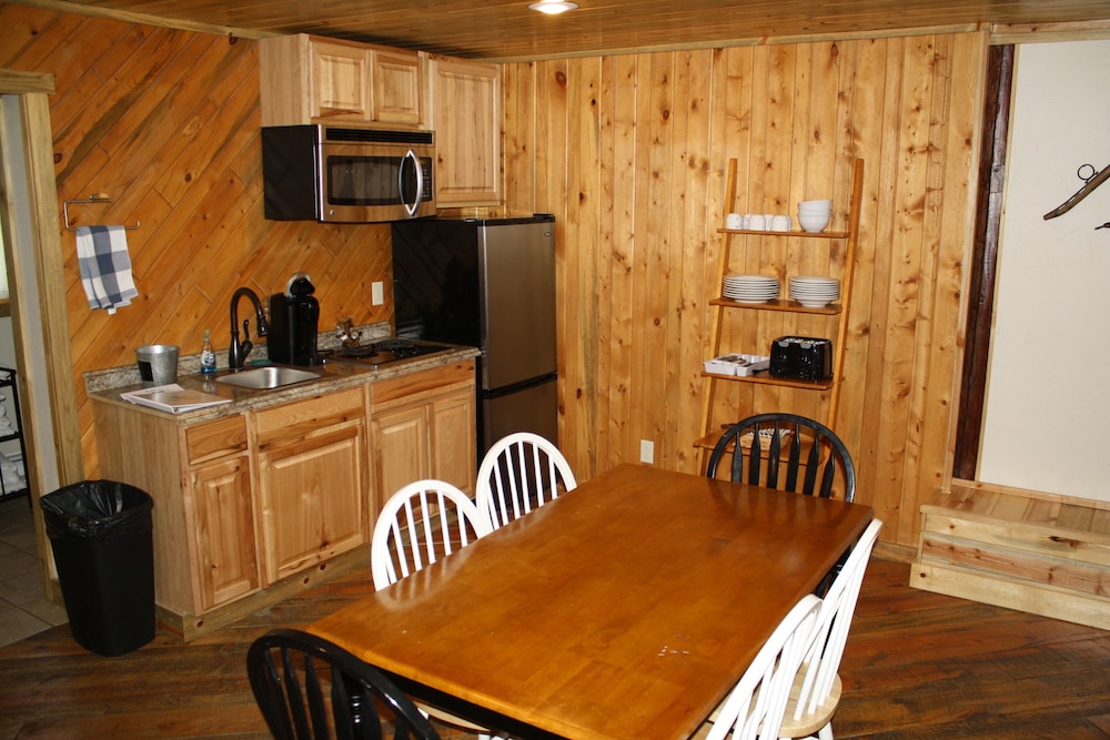 The Historic Wapiti Lodge - photo 85