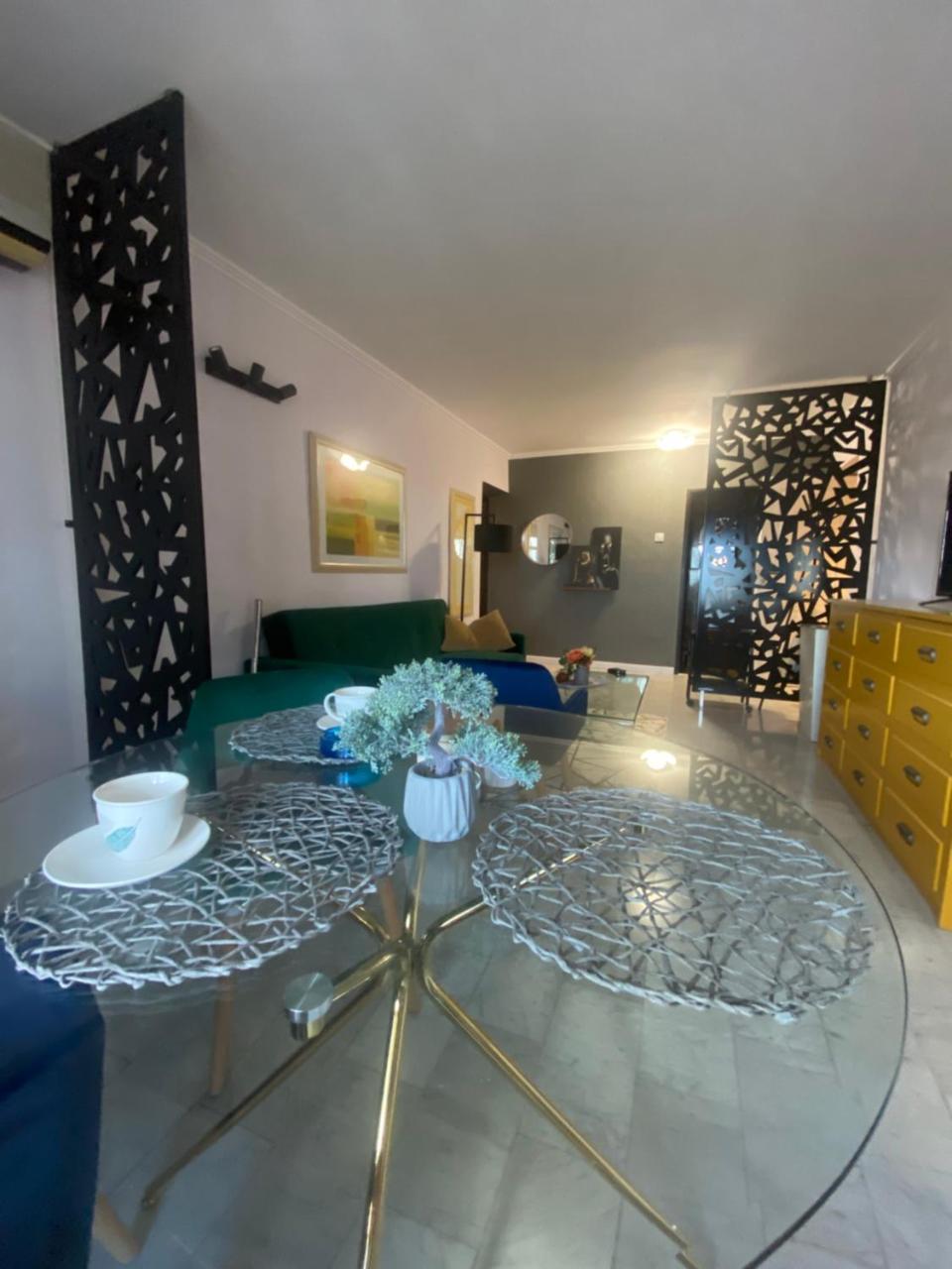 Victoriei Deluxe Suites — 4-Star Luxury Hotel in Bucharest, Romania