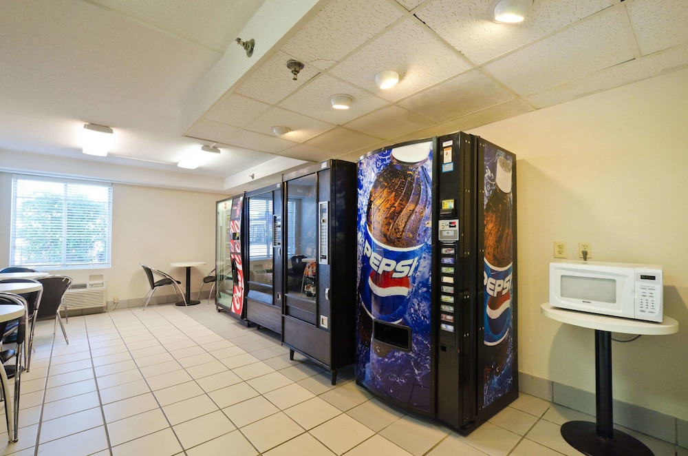 Motel 6 Springfield VA Washington DC Southwest - photo 22