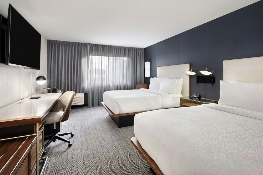 Courtyard by Marriott Mobile - photo 10