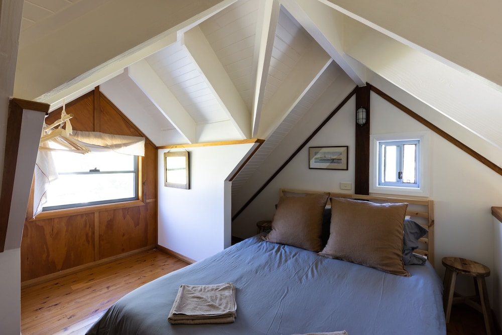 The Mainstay Farmstay Unique Aussie Farmstay Seal Rocks Barrington Coast in Smiths Lake, Australia