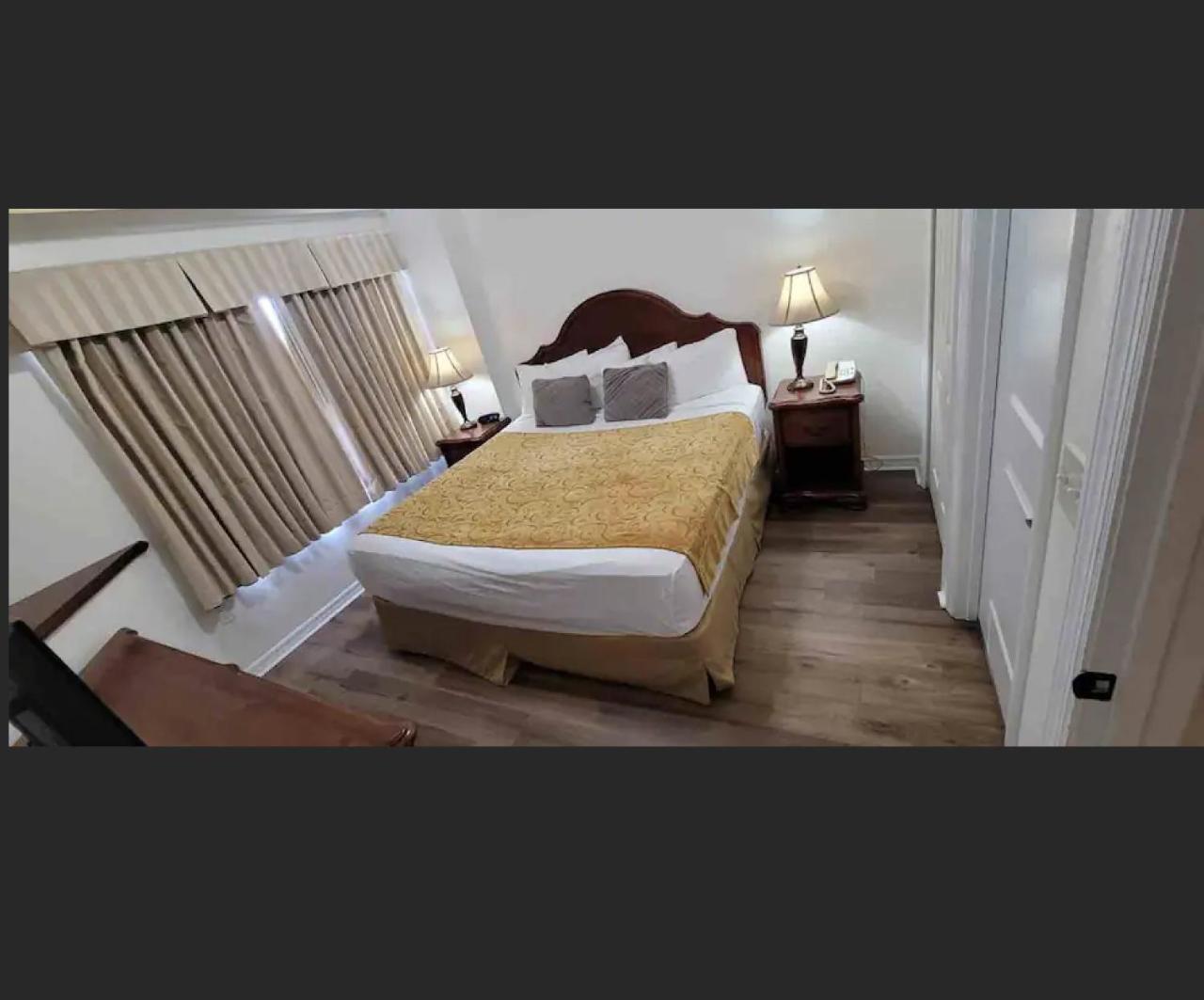 The Point Hotel & Suites 604 Luxury Close to Universal Attraction Views near Orange County Convention Center — 4-Star Luxury Hotel in Orlando, United States