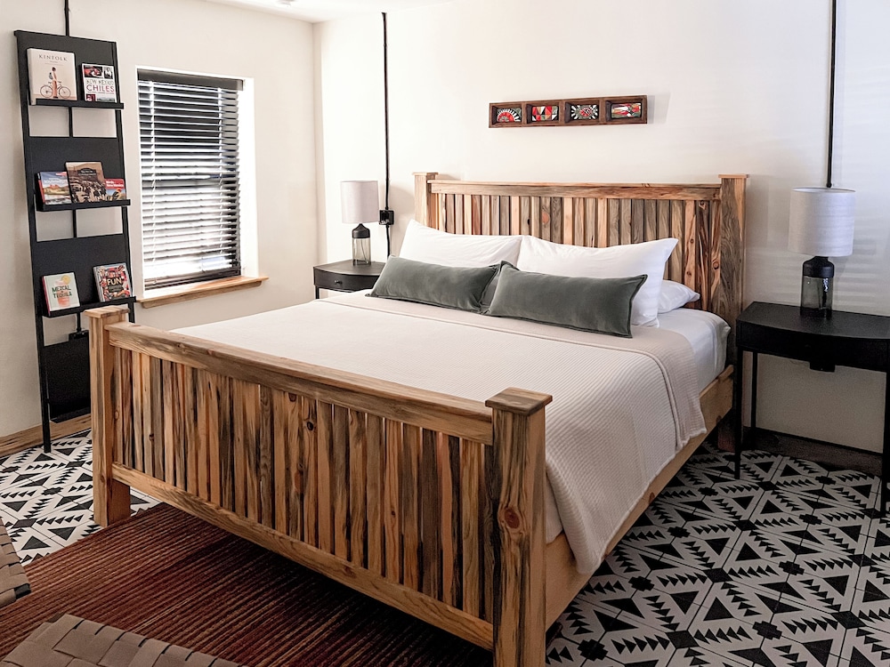 Hoosier Hot Springs & Inn - photo 2