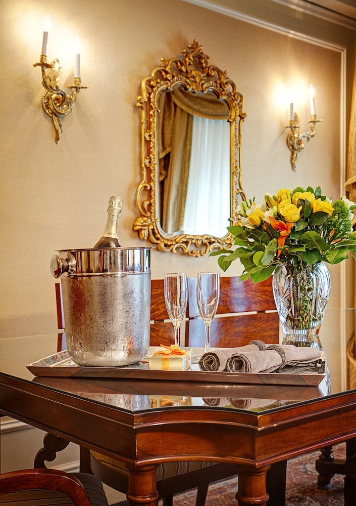 Hotel Elysee by Library Hotel Collection - photo 30