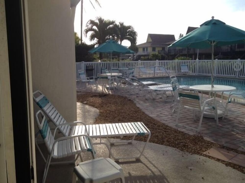 Coconuts Beach Resort - photo 108