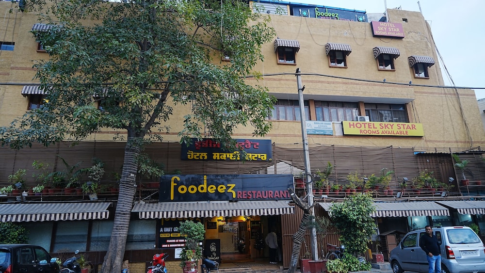 Sky Star Hotel - last minute hotel in Amritsar