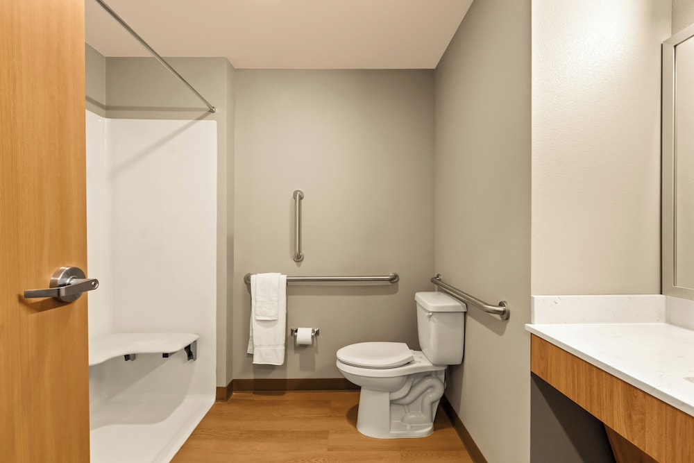 LivAway Suites Tri Cities Richland - photo 28
