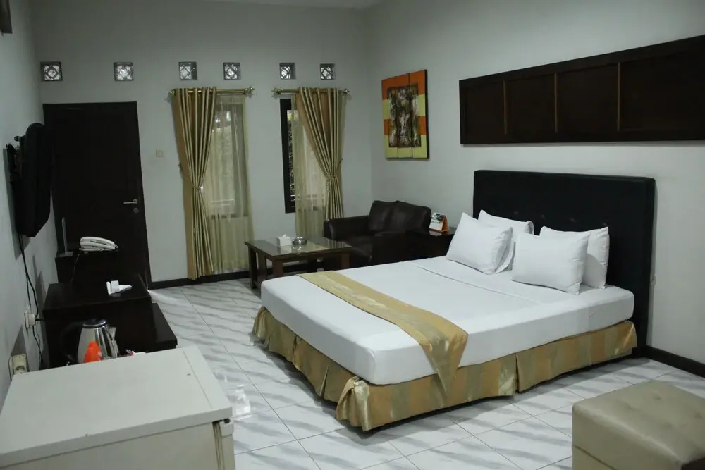 Hotel Grand Pangestu in Karawang, Indonesia