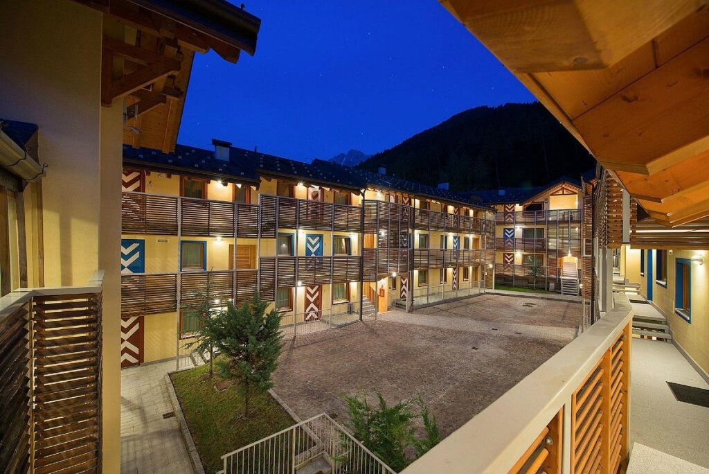 Residence Adamello Resort — 4-Star Luxury Hotel in Ponte Di Legno, Italy