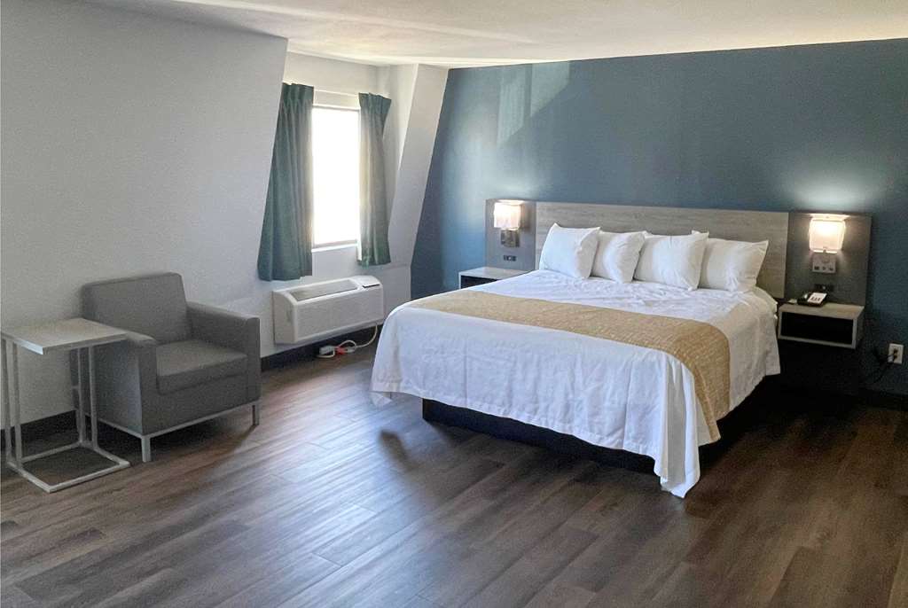 Travelodge by Wyndham Pigeon Forge Dollywood Lane - photo 14
