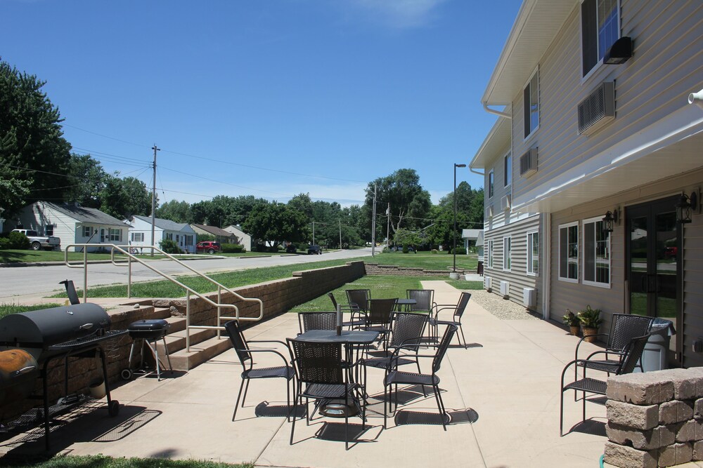 Green Acres Hotel - photo 55