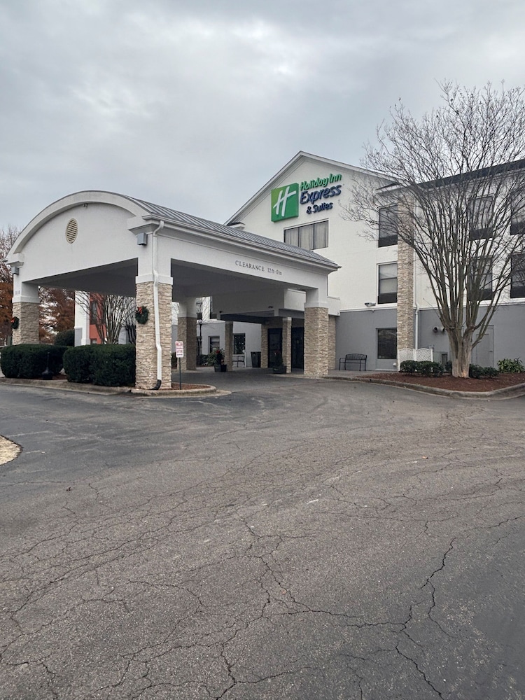Holiday Inn Express Hotel & Suites SANFORD an IHG Hotel - featured photo