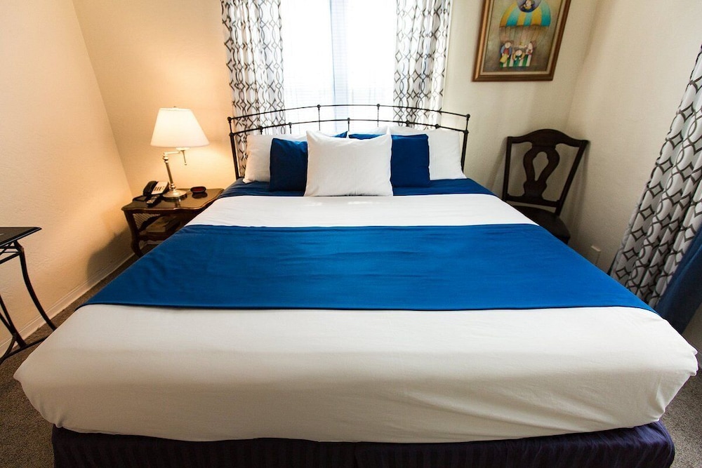 Baltic Hotel - photo 9
