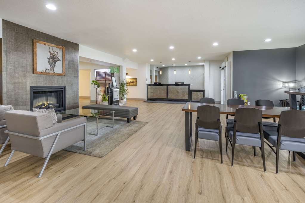 Best Western Plus Peppertree Airport Inn - photo 5