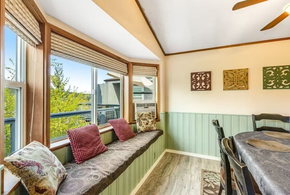Deer Harbor Cottages - photo 7