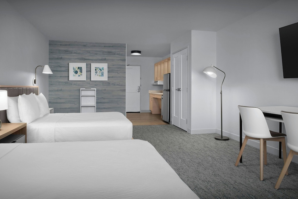 TownePlace Suites by Marriott Fort Myers Gulf Coast - photo 11