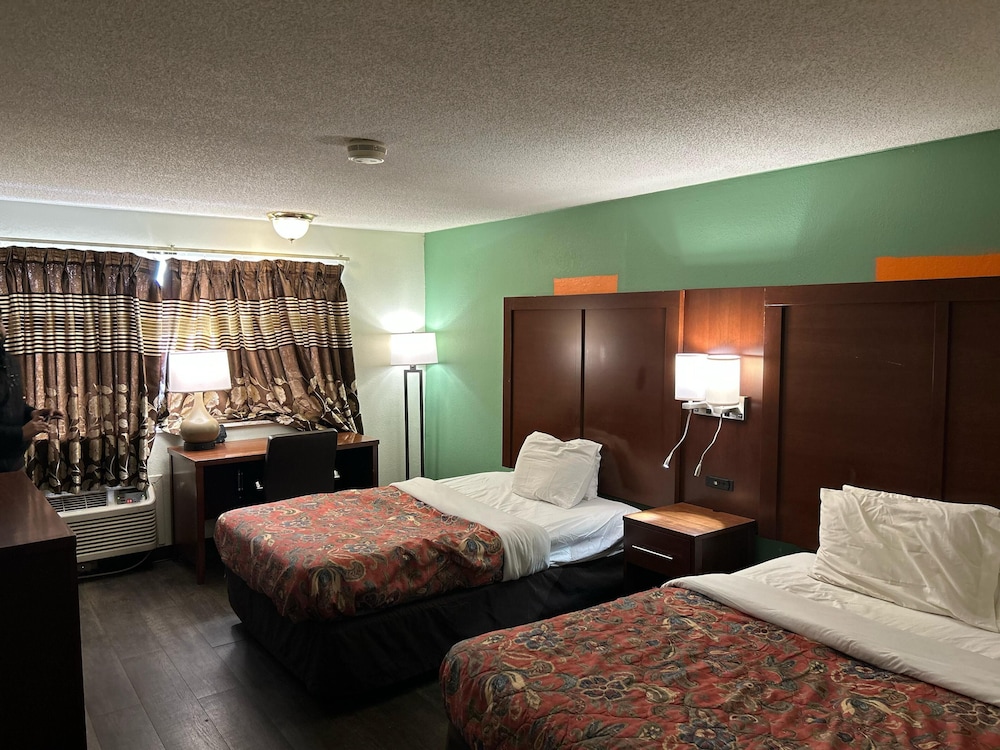 Hillcrest Motel By OYO Aurora IN Near Lawrenceburg - photo 20