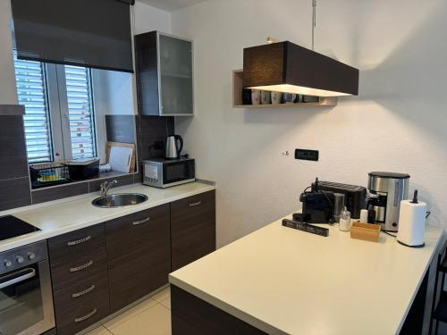 Apartments Trlika — 4-Star Luxury Hotel in Kampor, Croatia