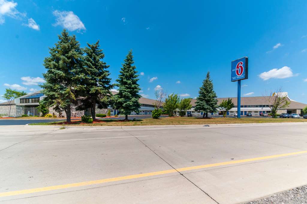 Motel 6 Detroit Southgate - photo 3