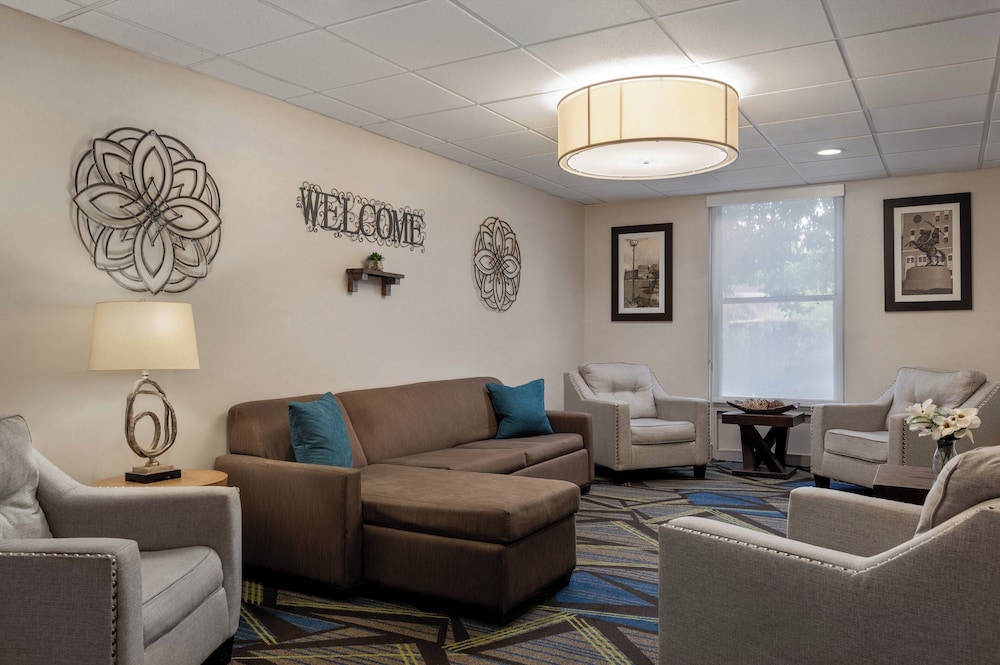 Holiday Inn Express Tallahassee I 10 E by IHG - photo 4