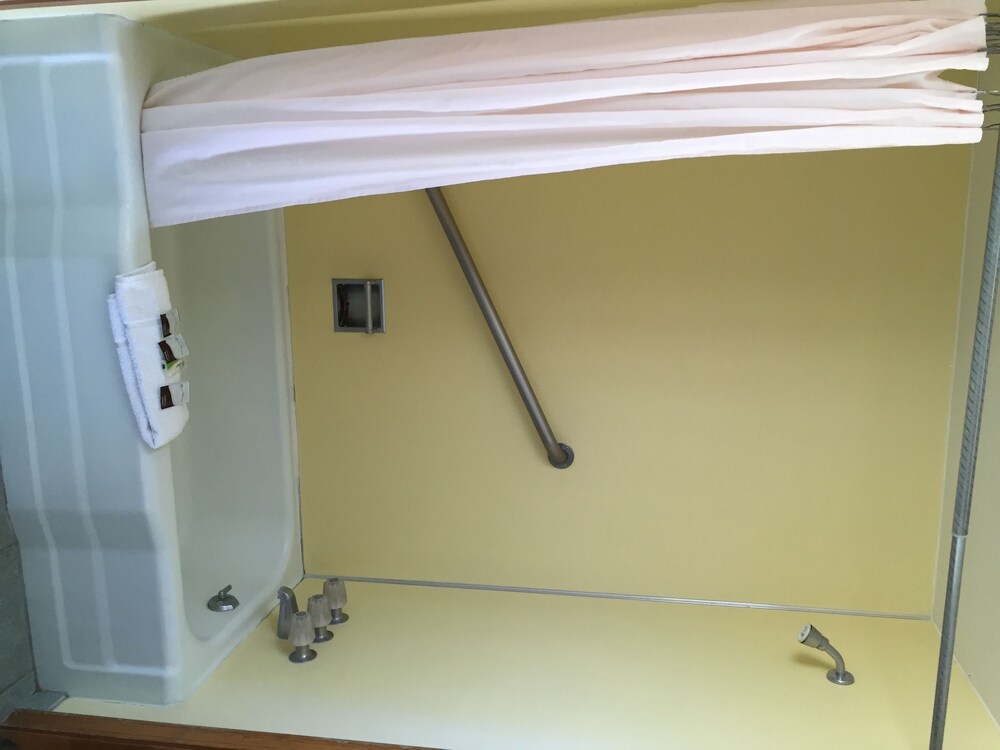 Elko Motel - photo 14