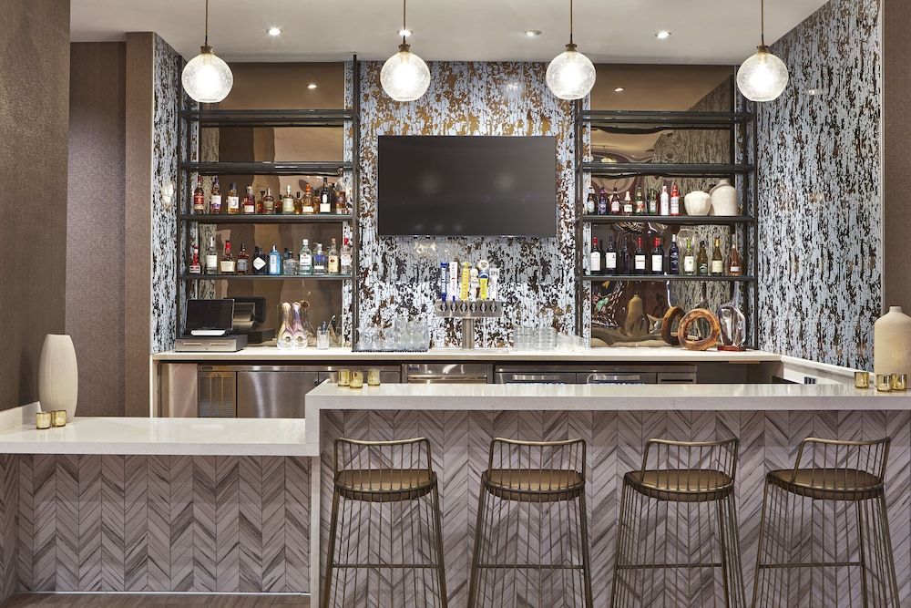SpringHill Suites by Marriott Los Angeles Downey - photo 29