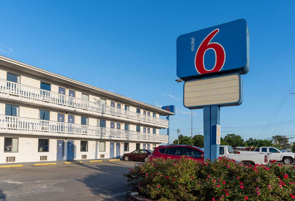 Motel6 Cincinnati OH - photo 2